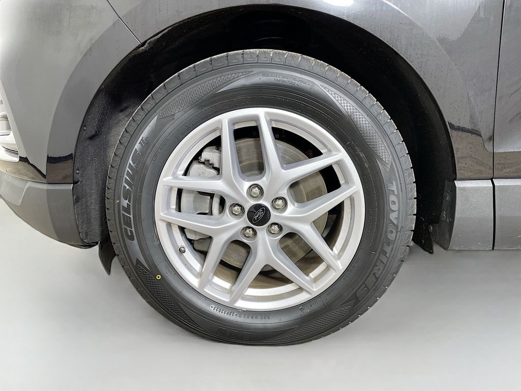 2023 Ford Edge SEL photo 30
