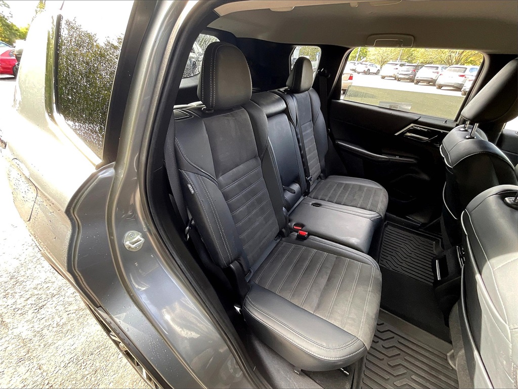 2024 Mitsubishi Outlander SE Ralliart photo 18