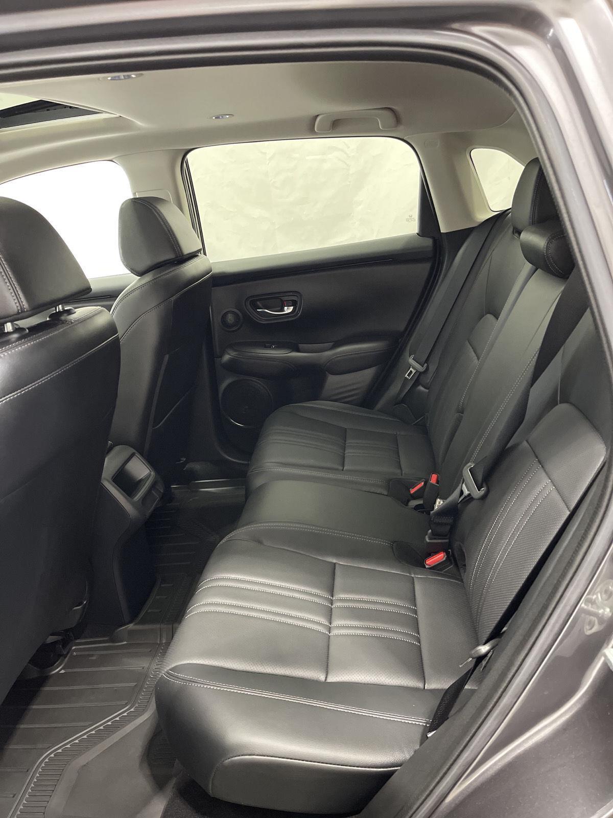 2024 Honda HR-V EX-L photo 11