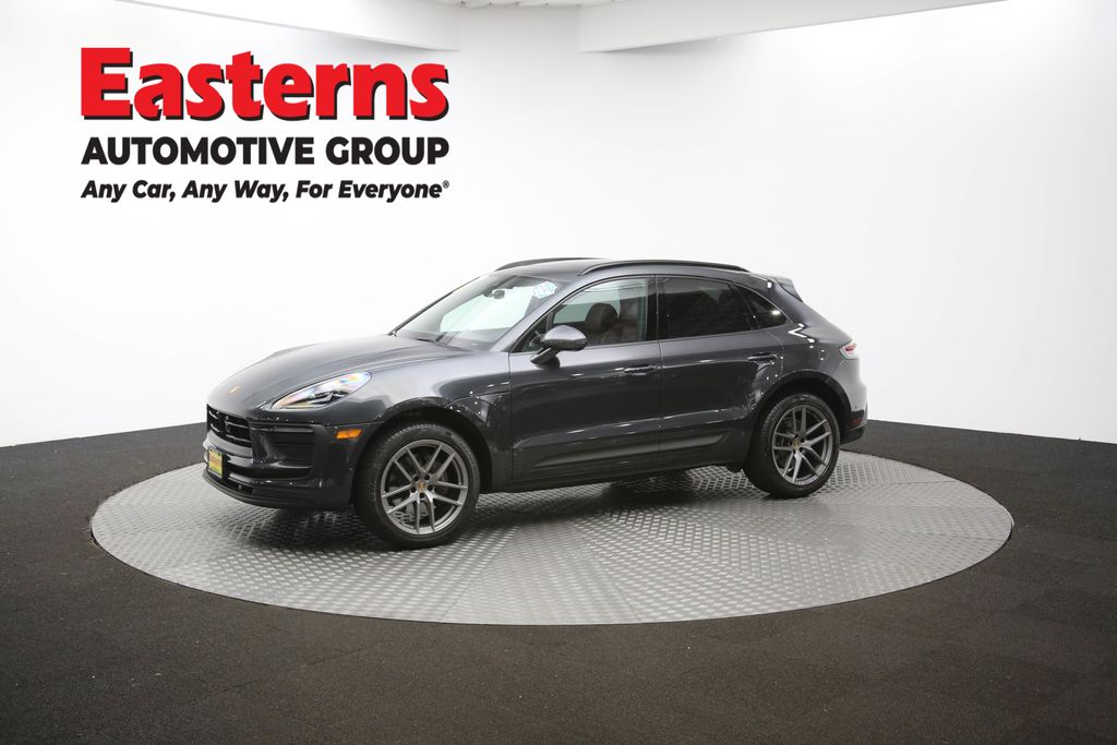 2024 Porsche Macan Base photo 49