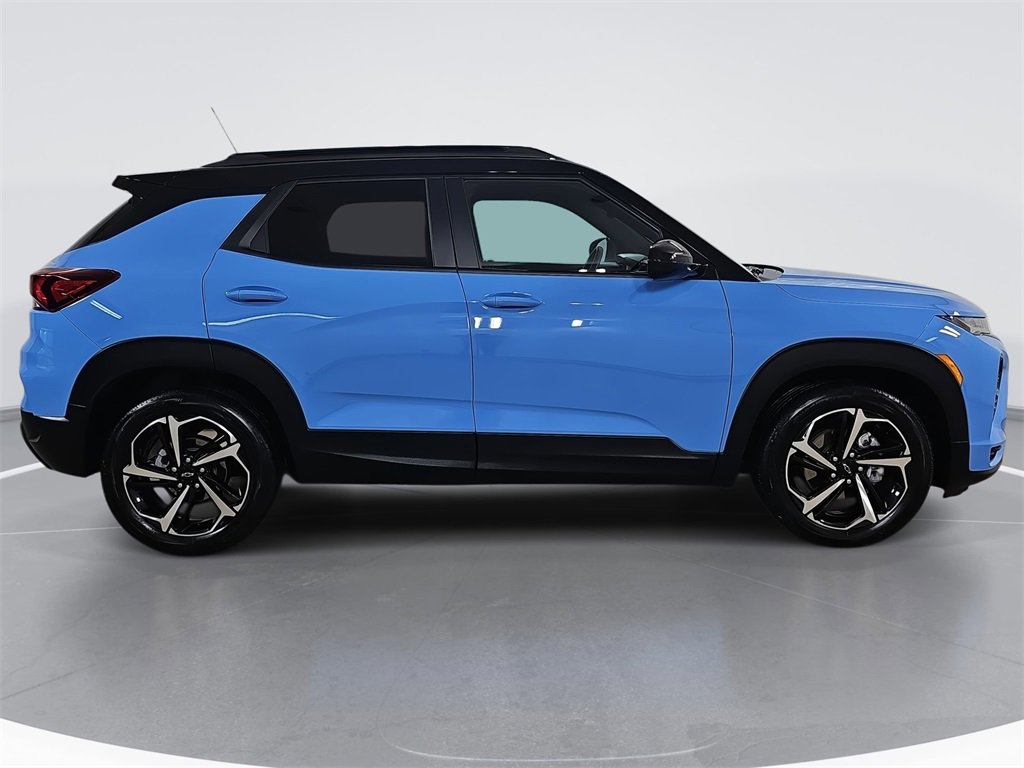 2023 Chevrolet Trailblazer RS photo 2