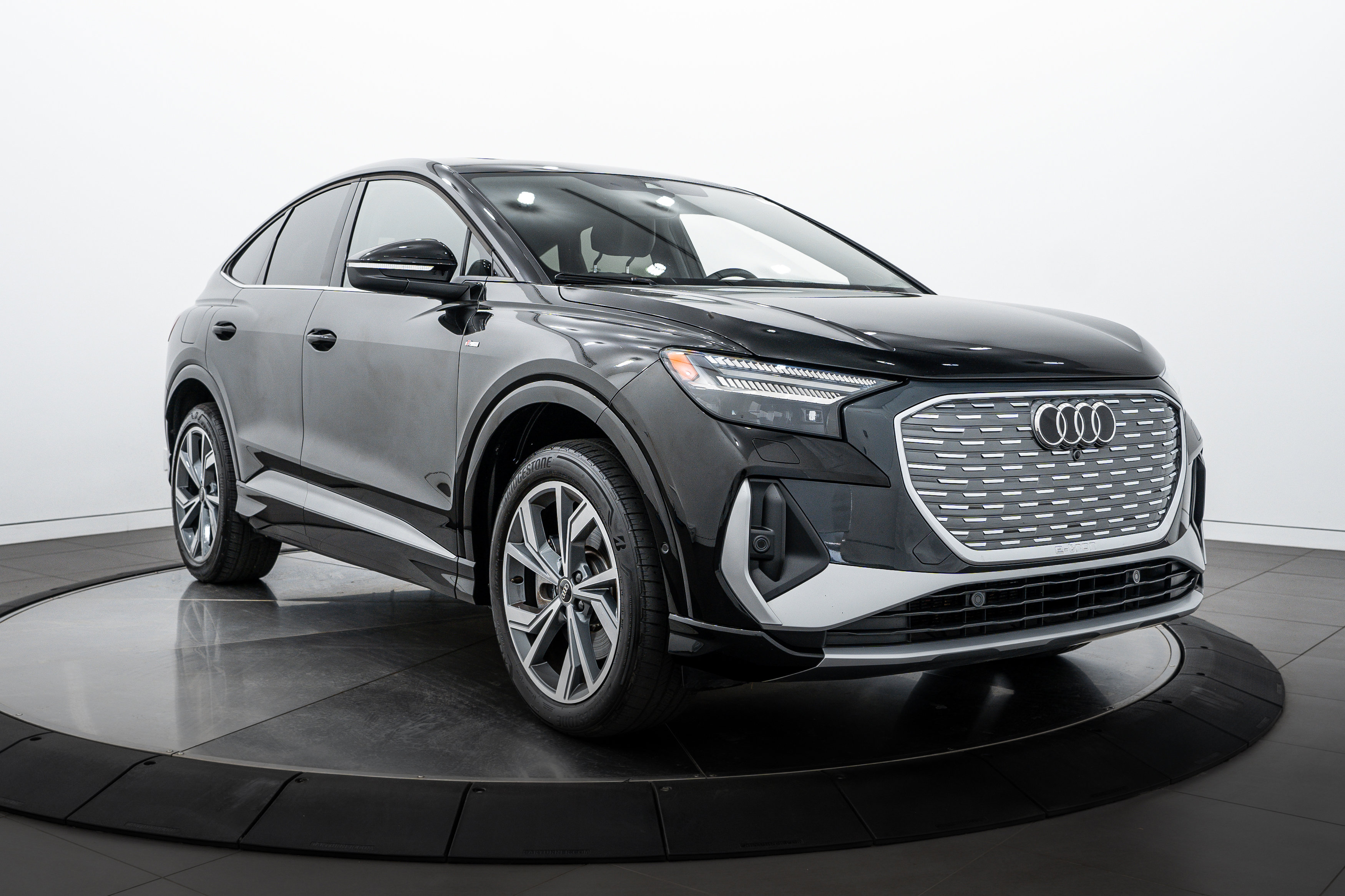 Certified 2023 Audi Q4 Sportback e-tron Prestige with VIN WA142BFZ8PP037600 for sale in Highland Park, IL