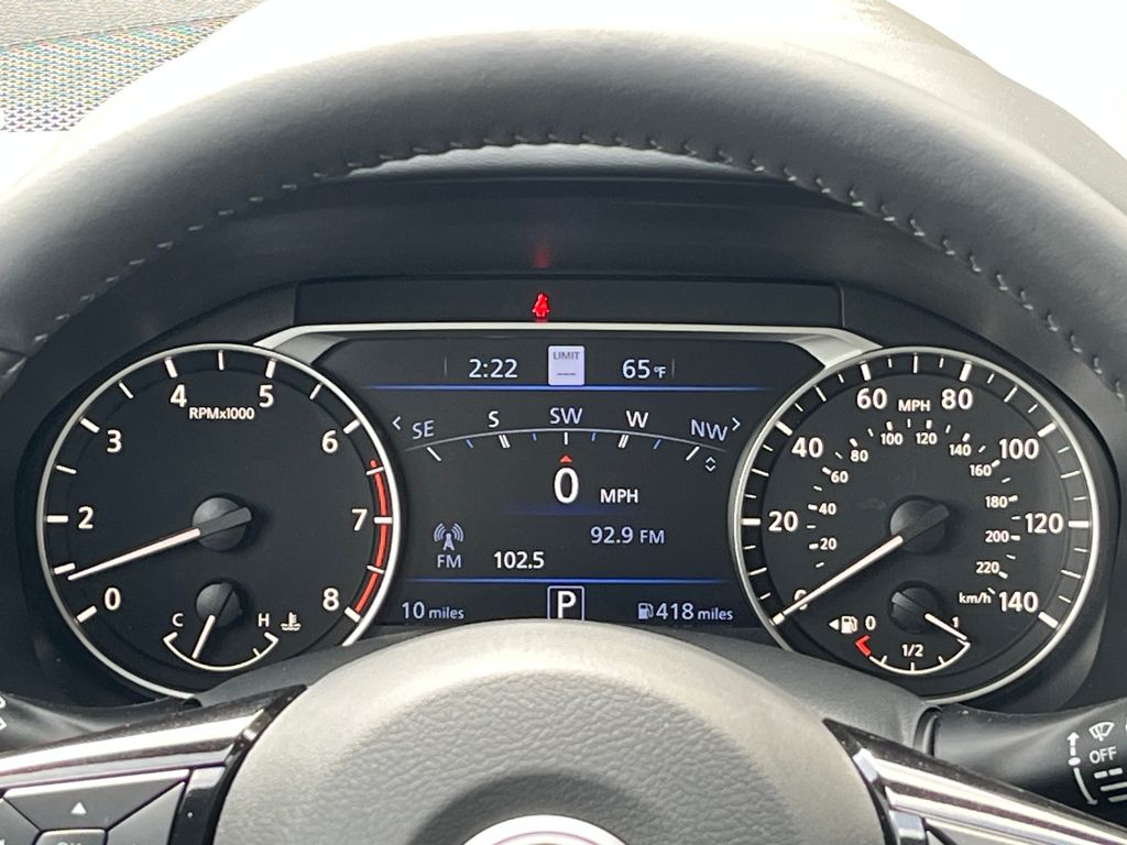 2025 Nissan Altima SL photo 24