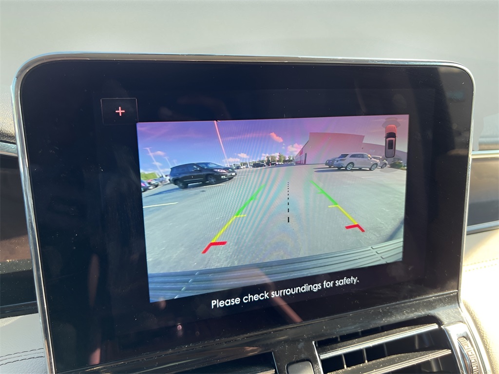 2021 Lincoln Navigator Standard photo 29
