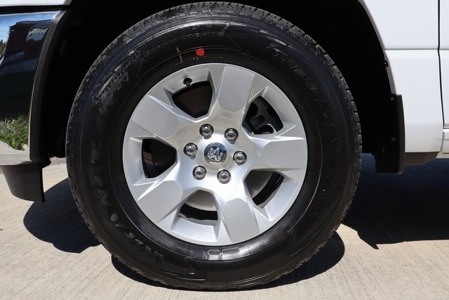 2025 Ram 1500 Big Horn photo 25