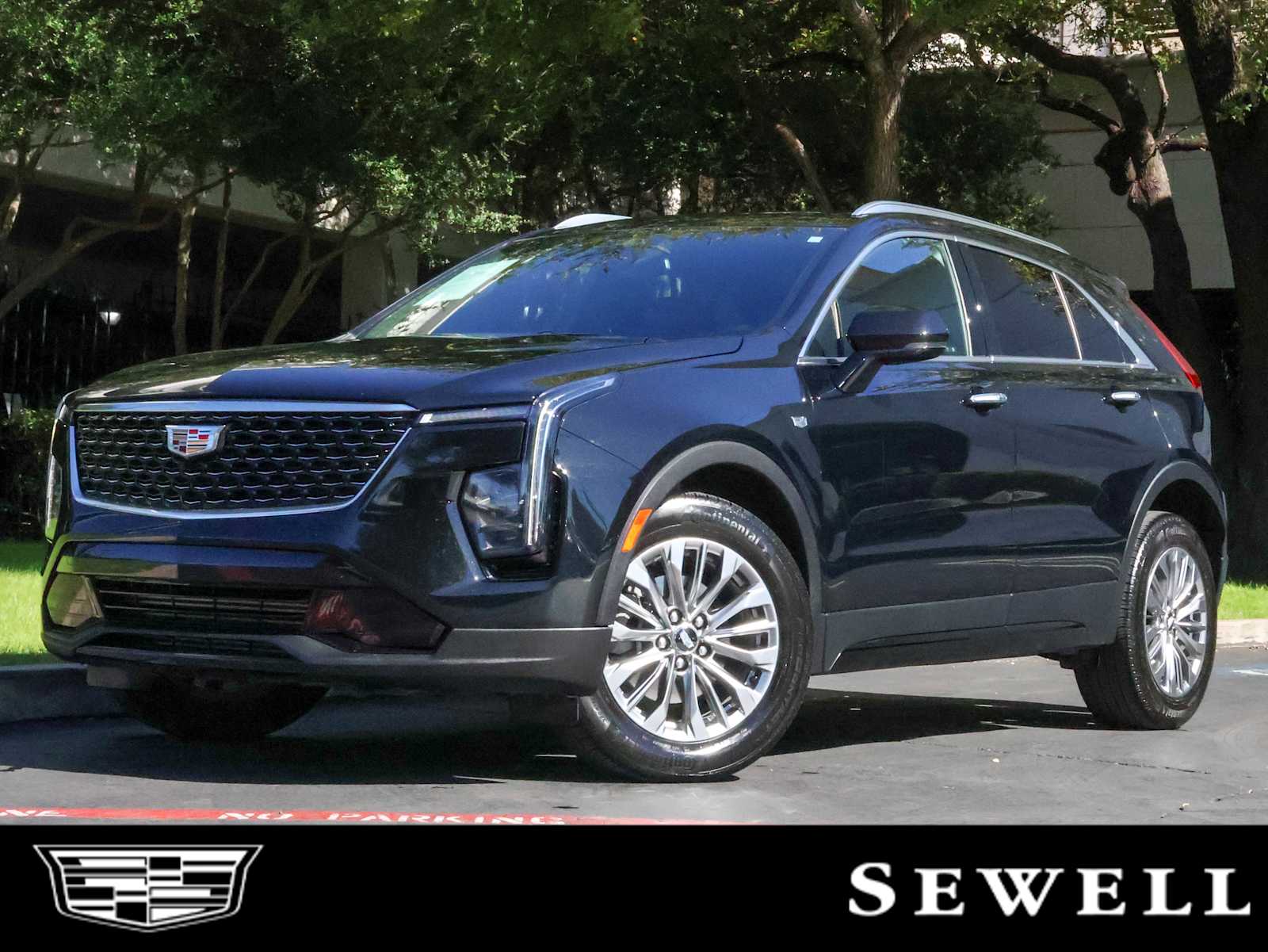 2024 Cadillac XT4 Premium Luxury's photo