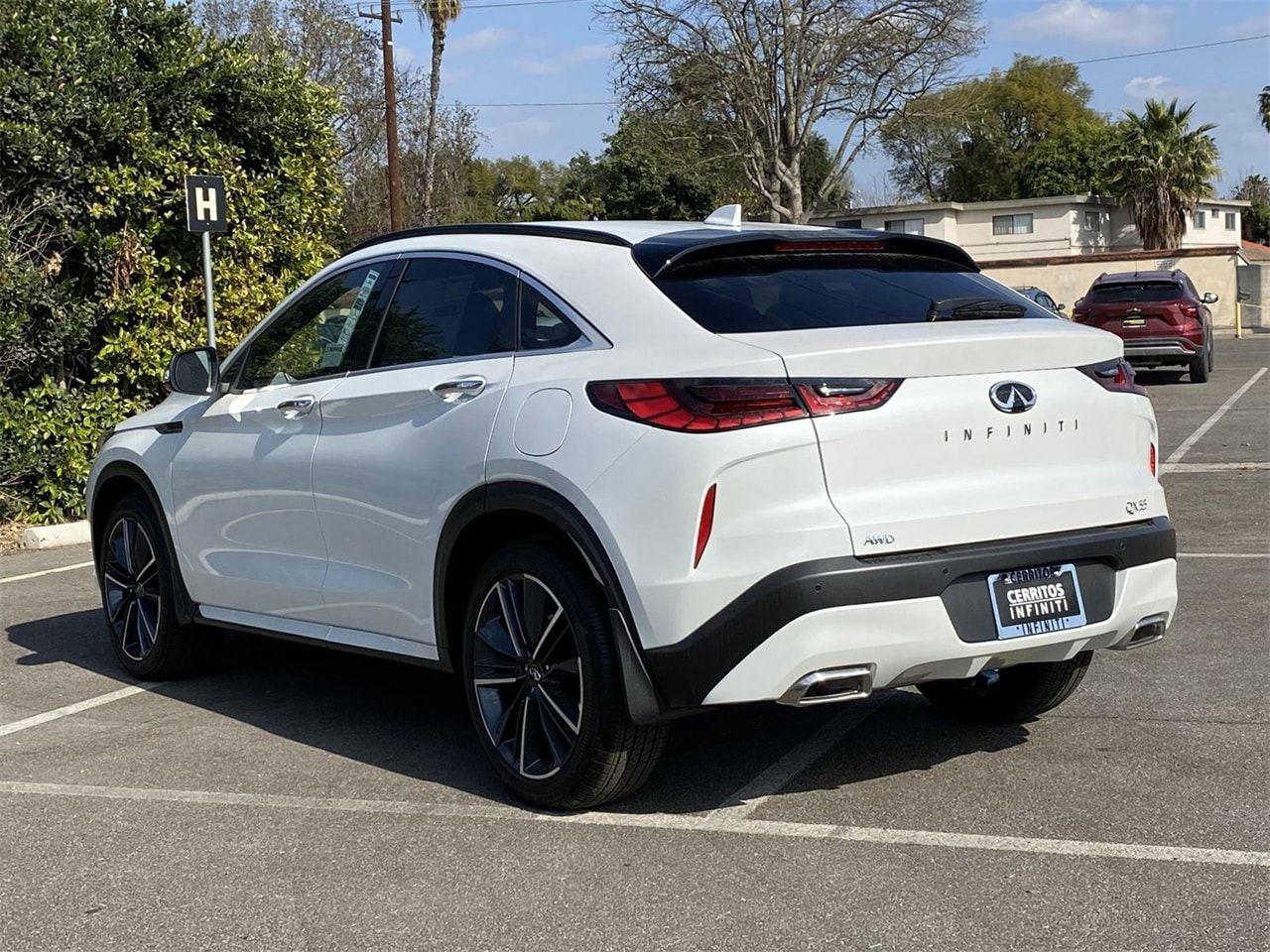 2025 Infiniti QX55 Luxe photo 4