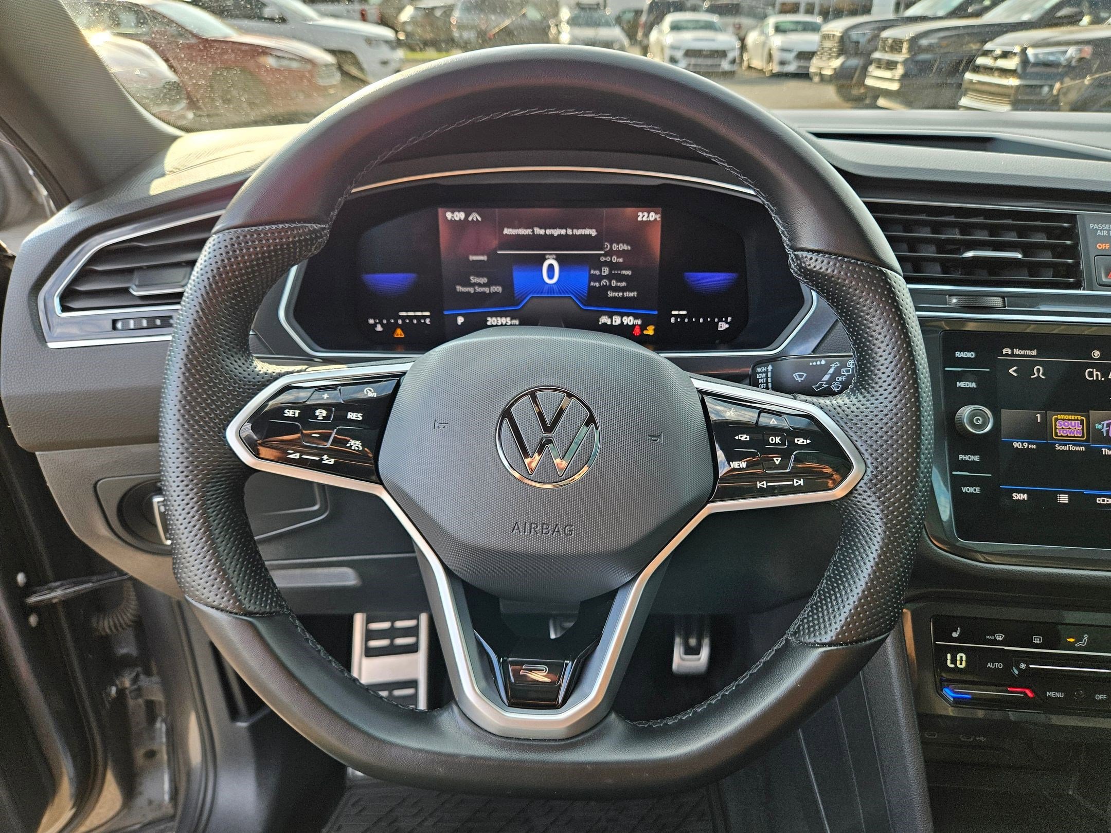 2023 Volkswagen Tiguan SE R-Line Black photo 15