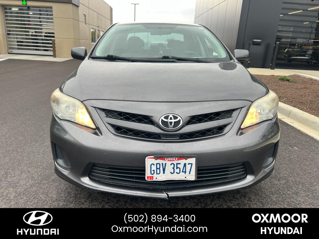 2013 Toyota Corolla L photo 2