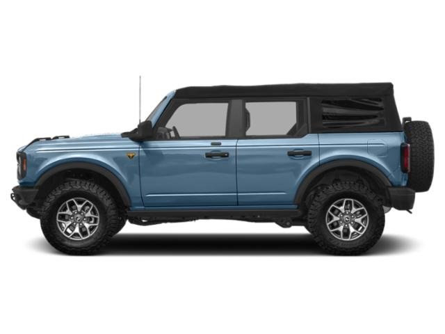 2022 Ford Bronco Badlands photo 3