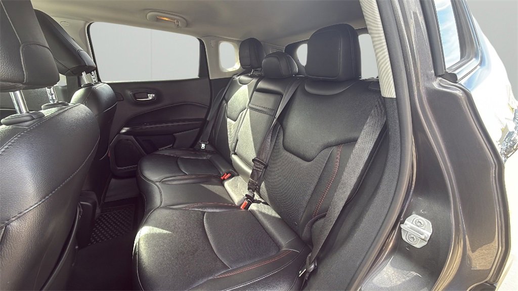 2019 Jeep Compass Trailhawk photo 17