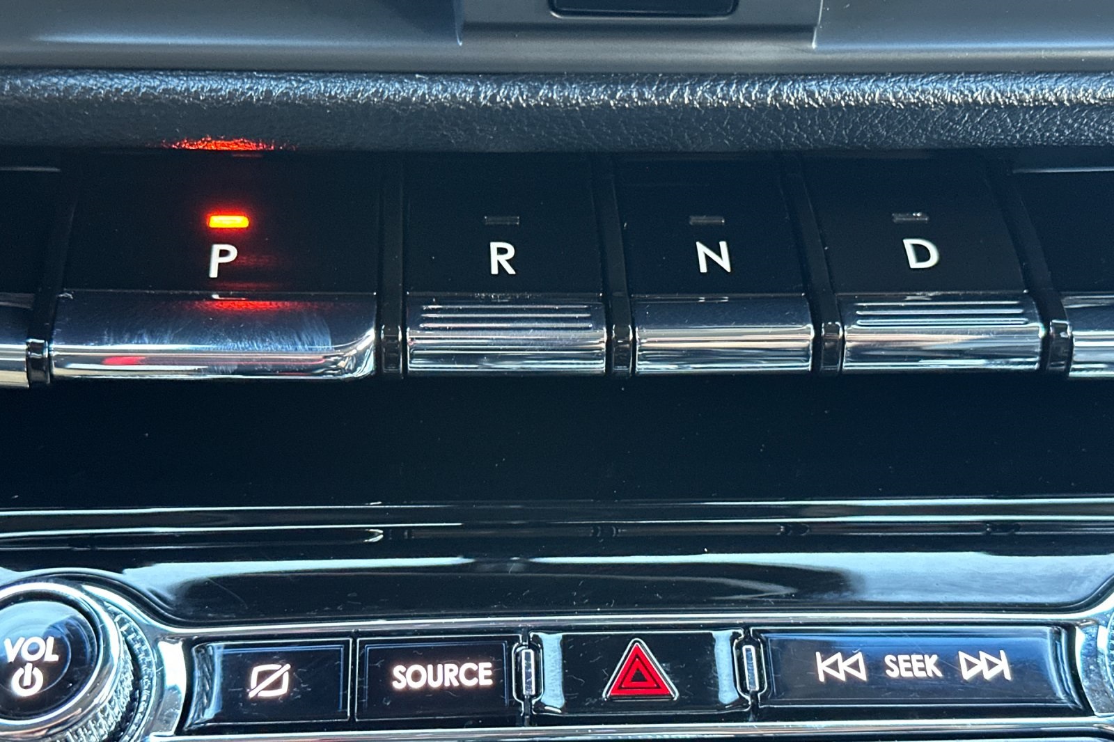 2021 Lincoln Corsair Standard photo 20
