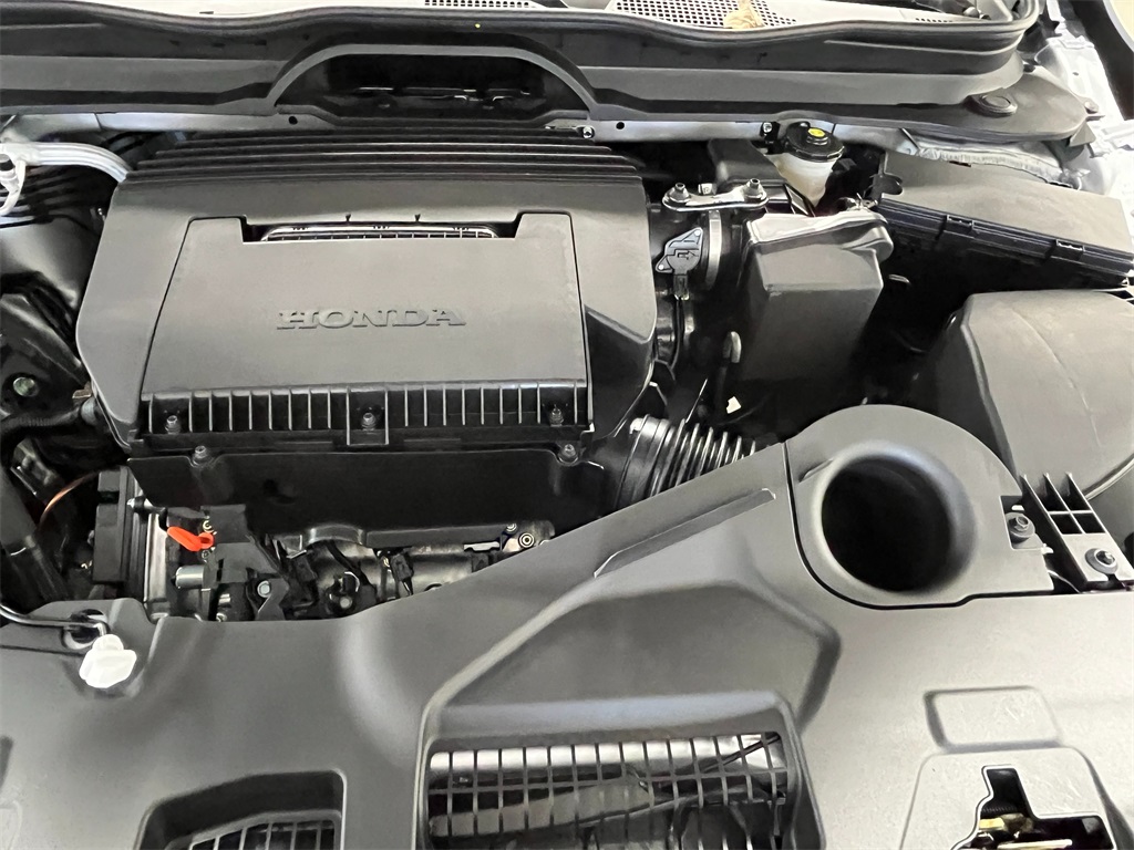 2025 Honda Pilot TrailSport photo 8