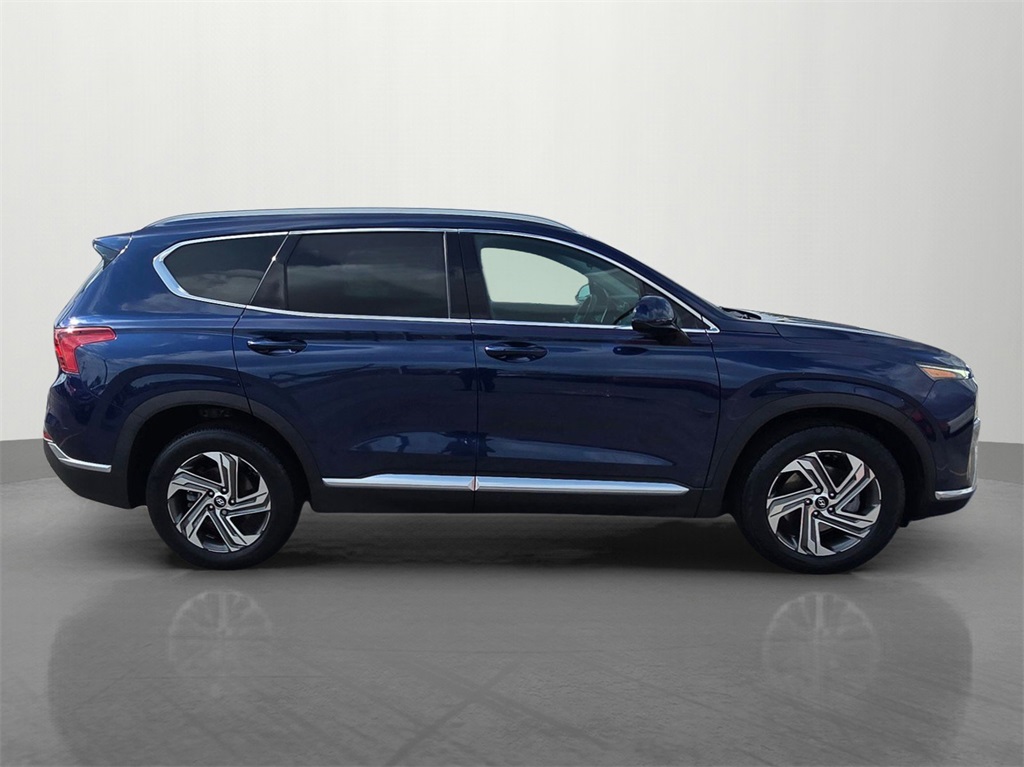2021 Hyundai Santa Fe SEL photo 3