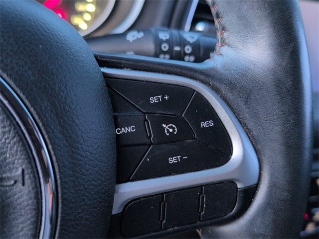 2017 Jeep Compass Latitude photo 21