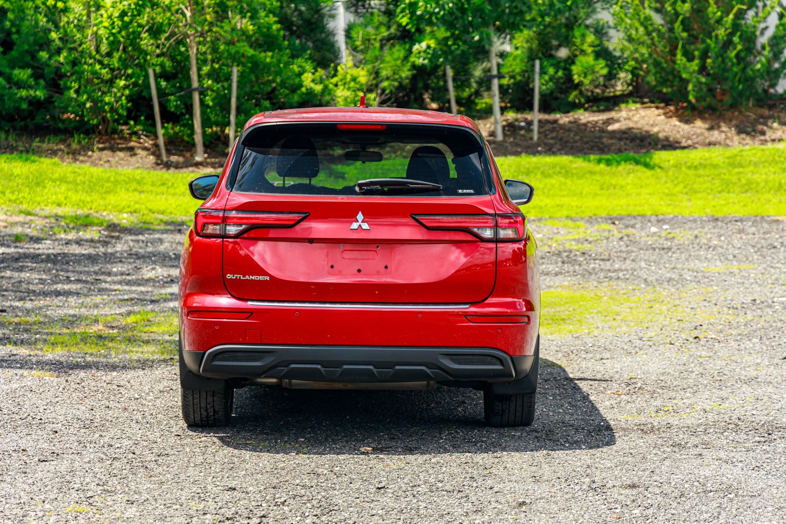 2022 Mitsubishi Outlander ES photo 6