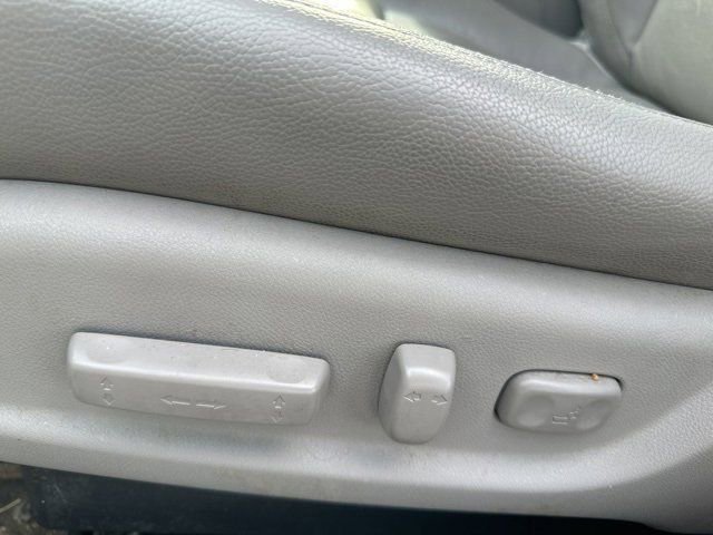2010 Honda Accord EX-L photo 4
