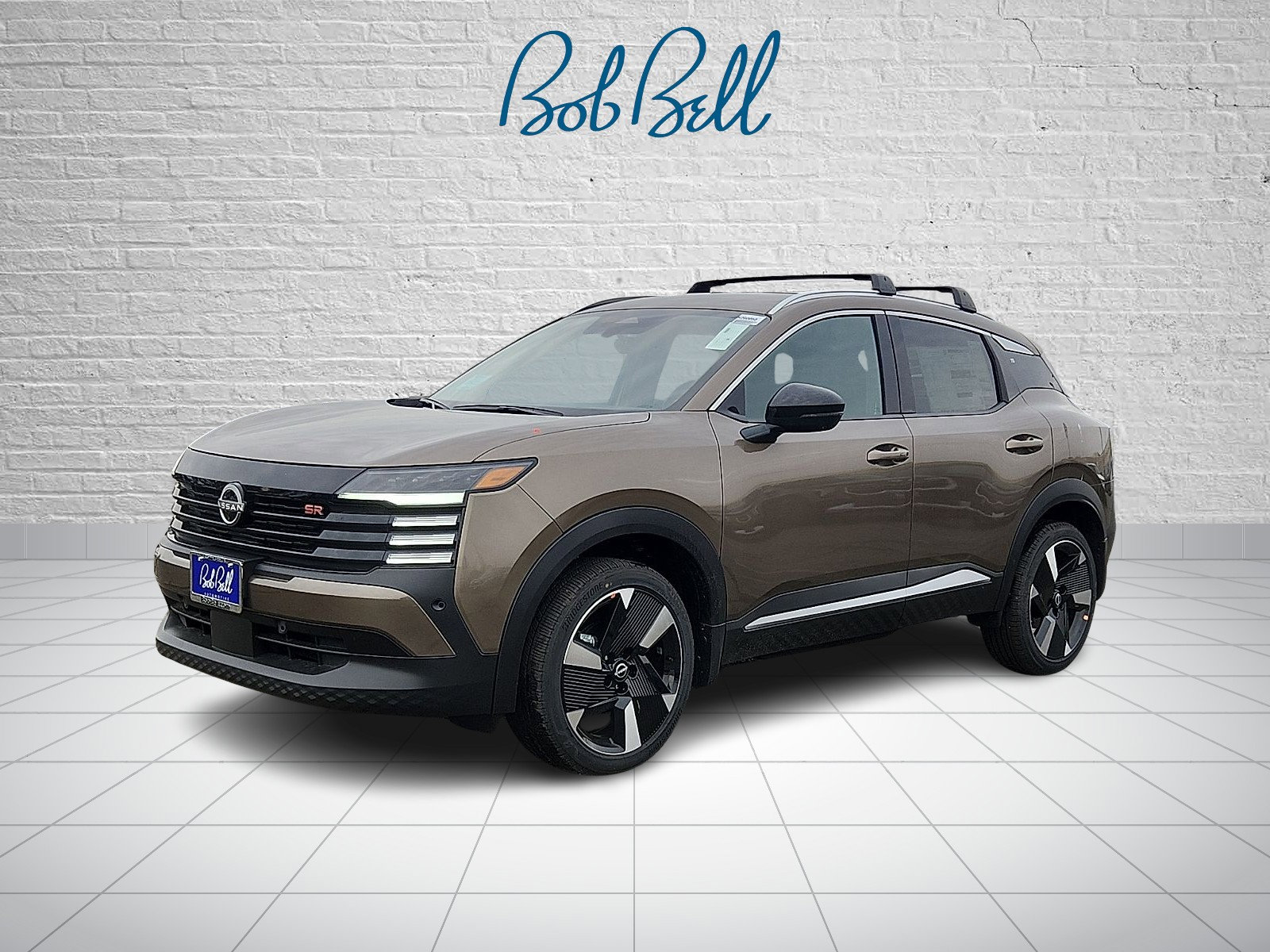 2026 Nissan Kicks SR photo 2