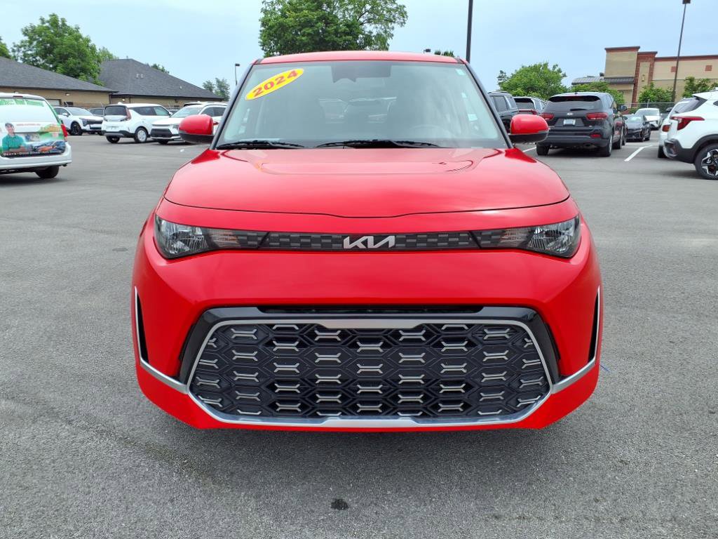 2024 Kia Soul GT-Line photo 9