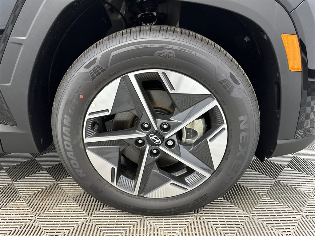 2025 Hyundai Tucson SEL photo 11