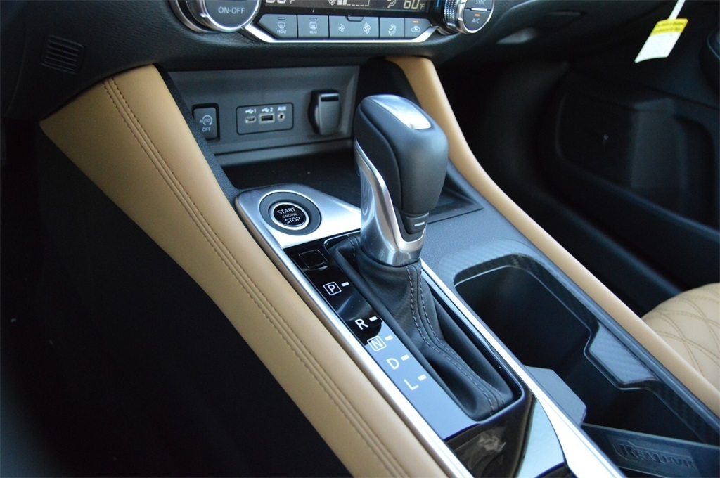 2025 Nissan Sentra SV photo 30