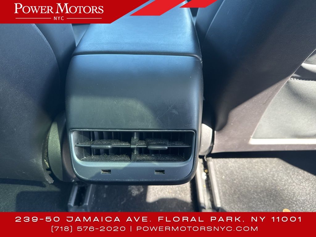 2019 Tesla Model 3 Long Range photo 16