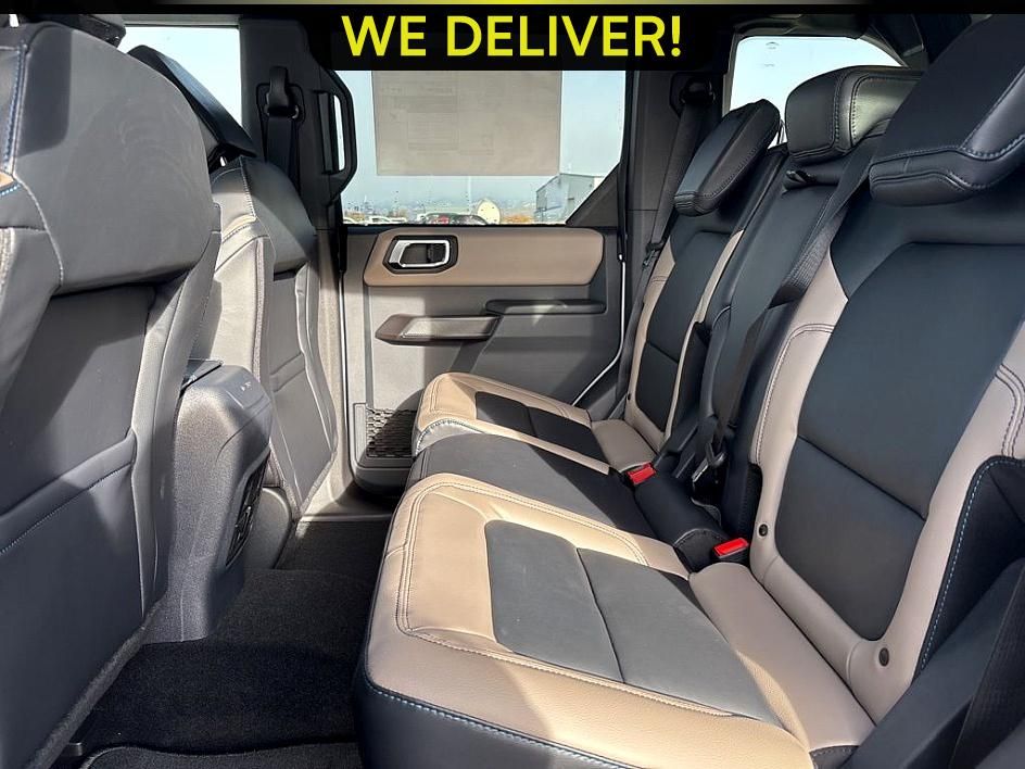 2024 Ford Bronco Wildtrak photo 16