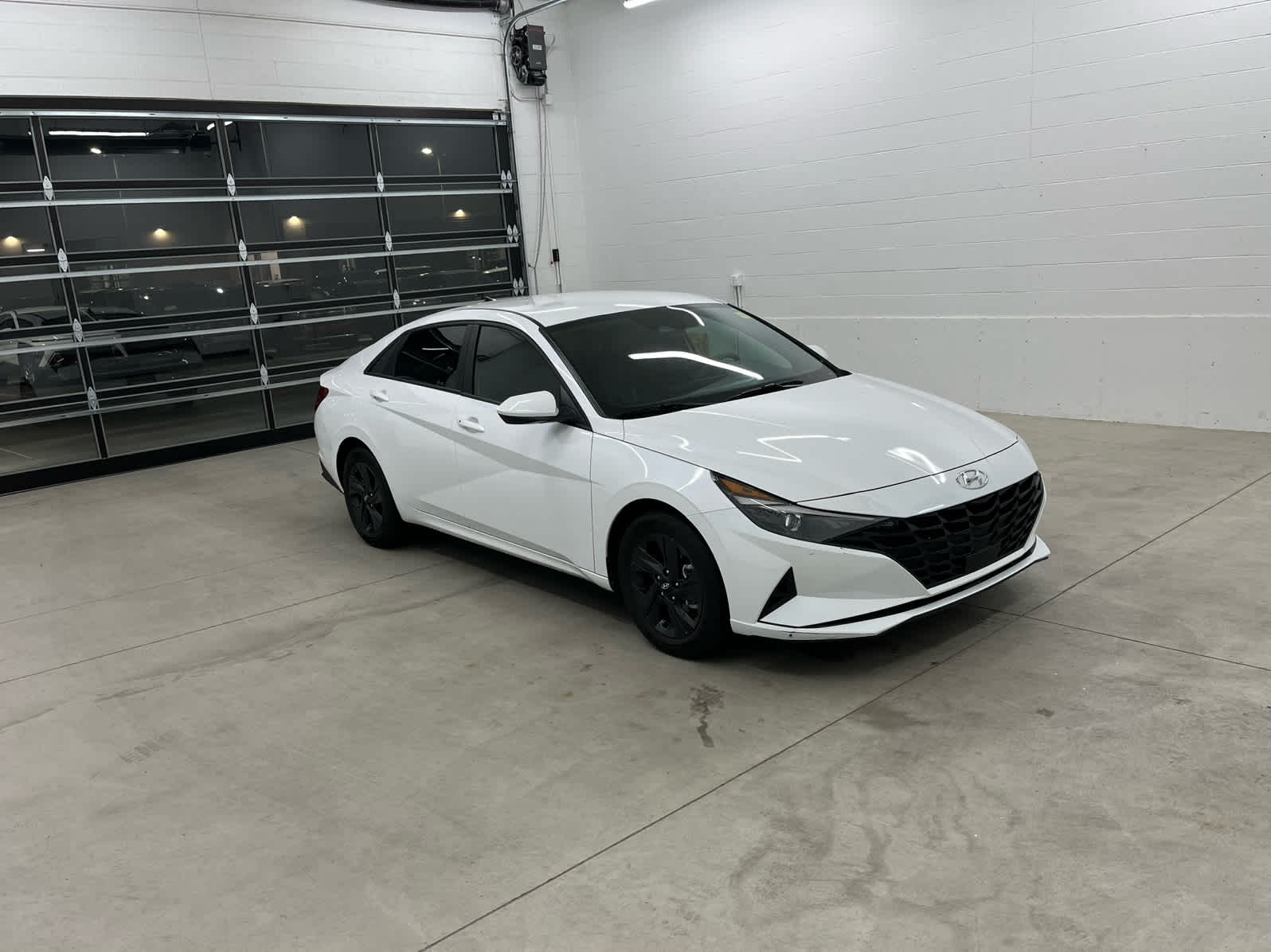 2022 Hyundai Elantra SEL Convenience photo 4