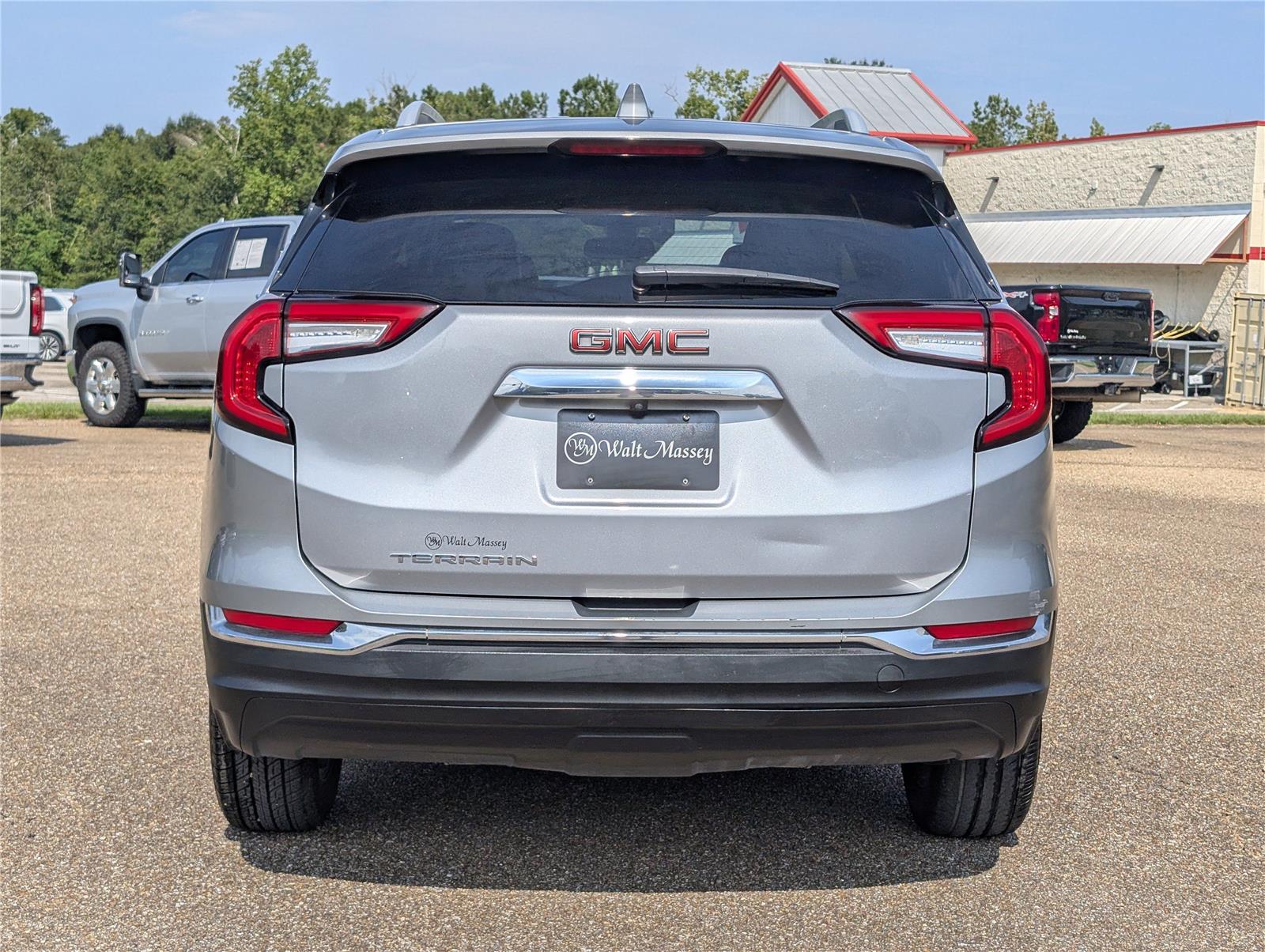 2023 Gmc Terrain SLT photo 4