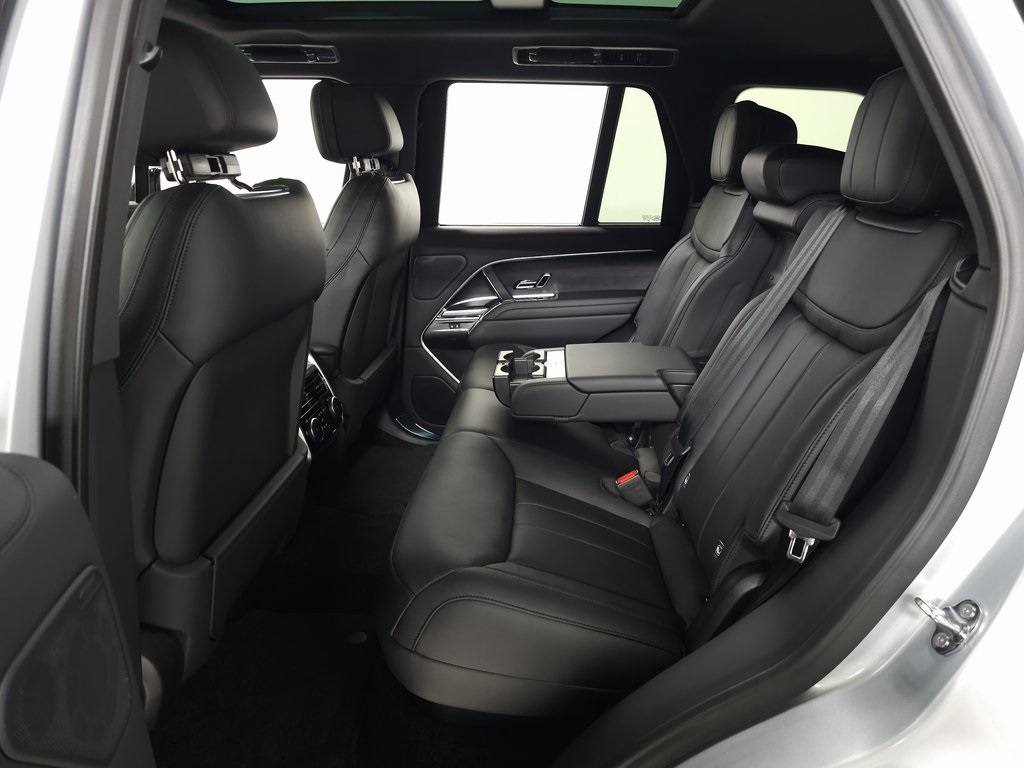 2025 LAND ROVER RANGE ROVER - Image 32
