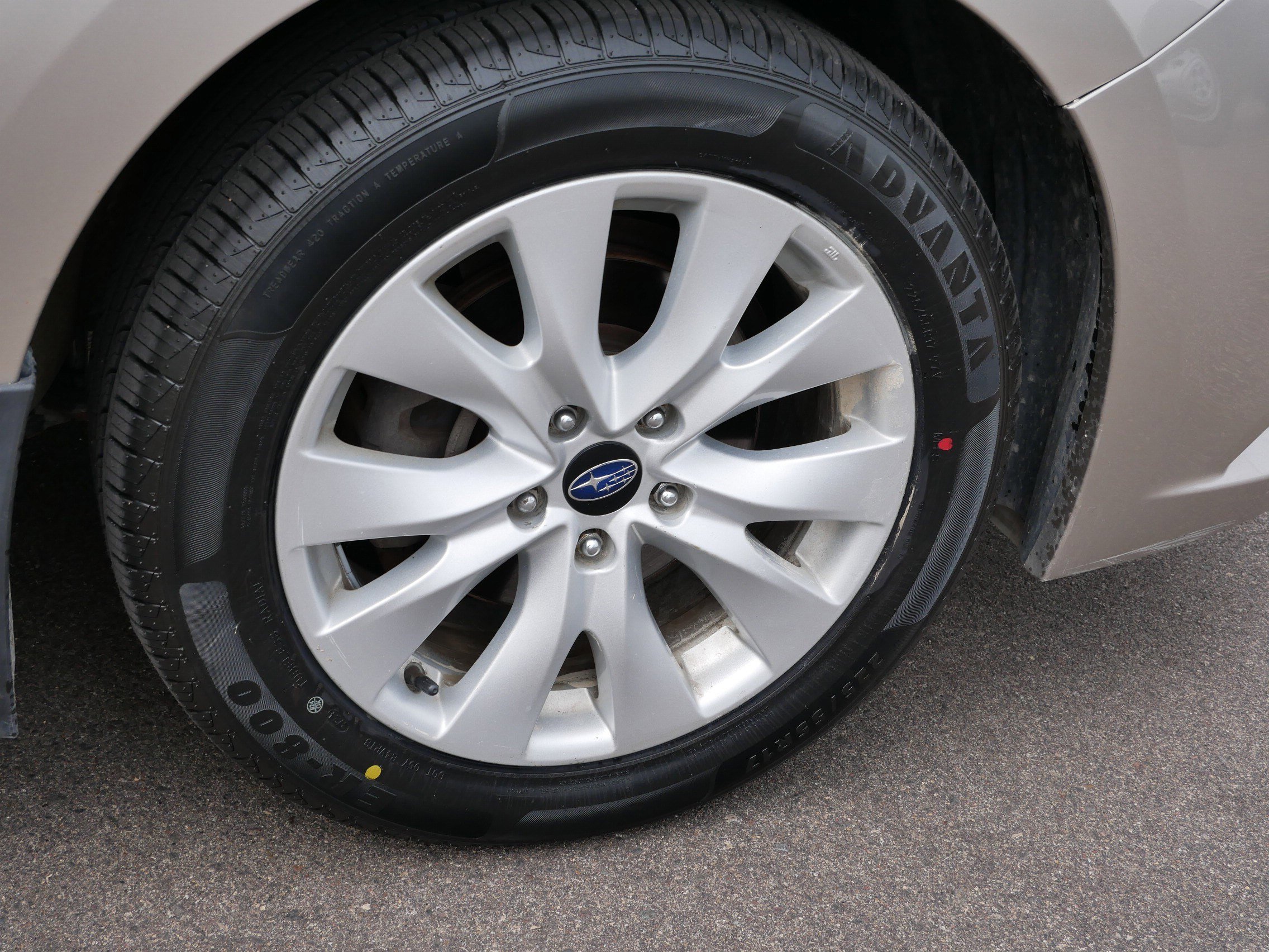 2016 Subaru Legacy 2.5i Premium photo 15