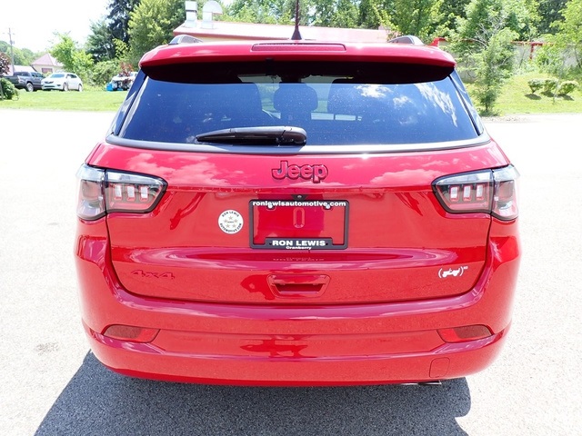 2022 Jeep Compass High Altitude photo 4