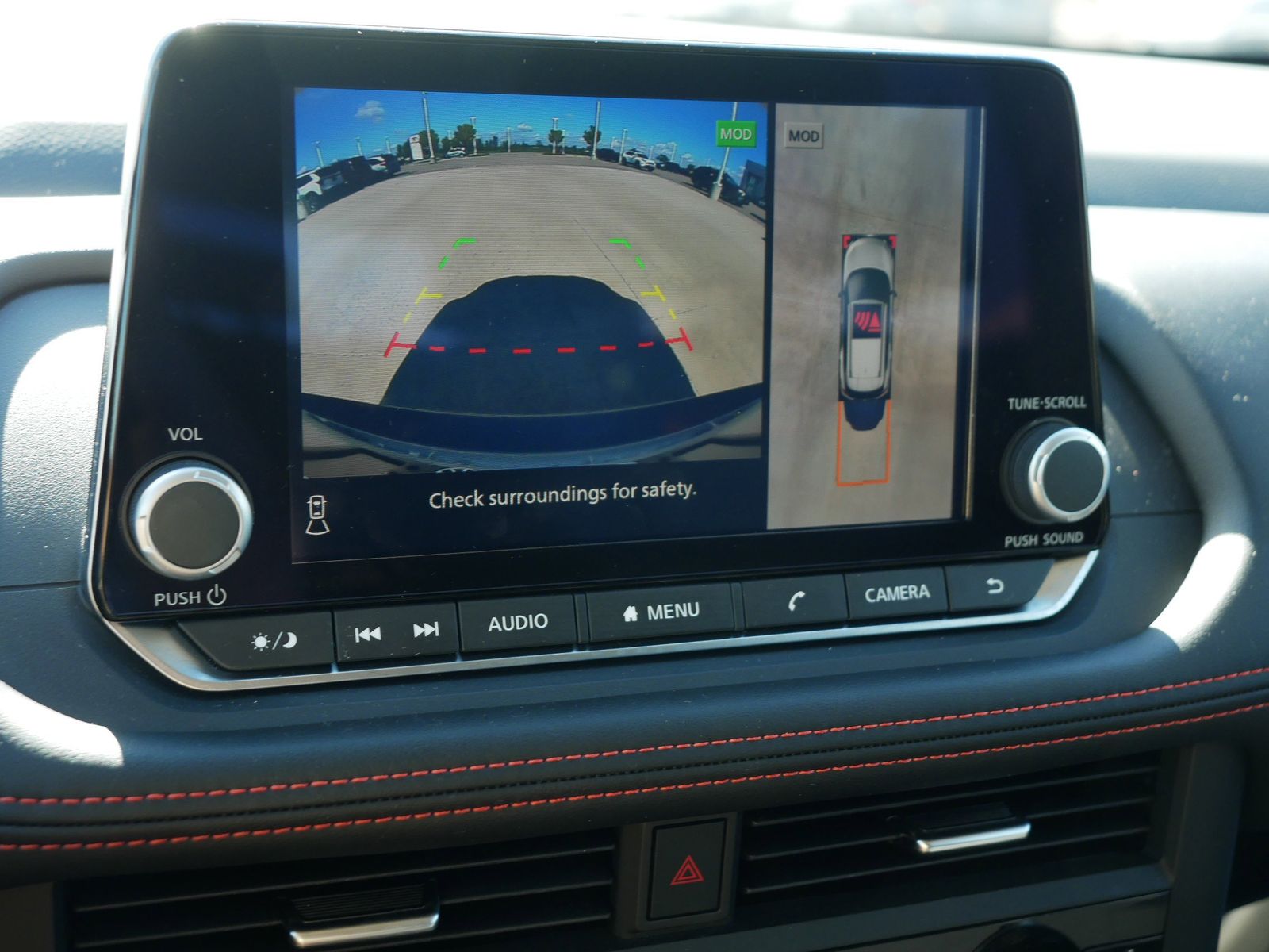 2025 Nissan Rogue SV photo 20