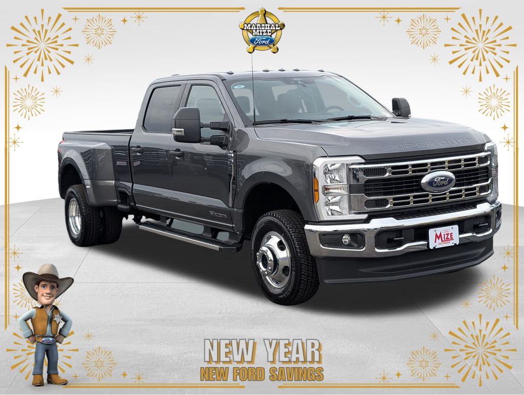 2026 Ford F-350 Base's photo