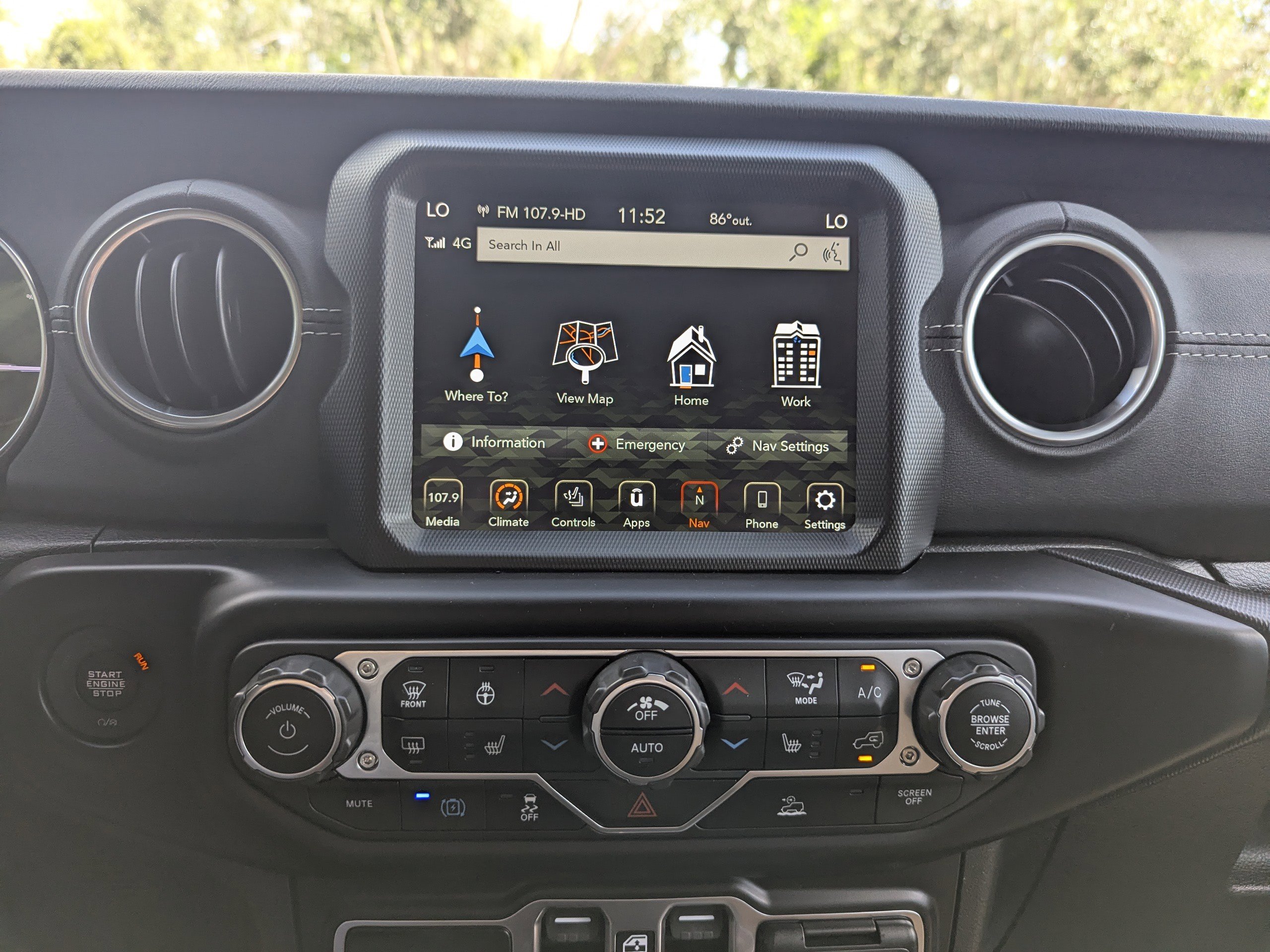 2022 Jeep Wrangler 4xe Unlimited Rubicon photo 21