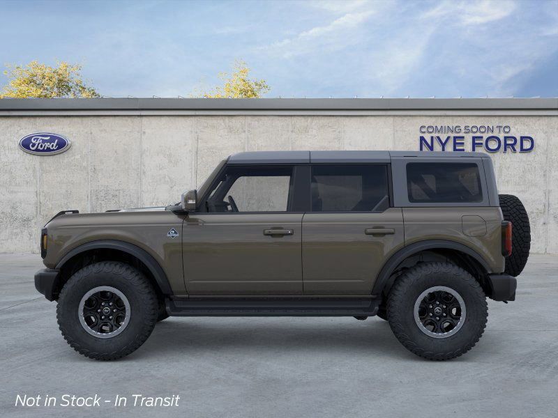 2025 Ford Bronco Outer Banks photo 4