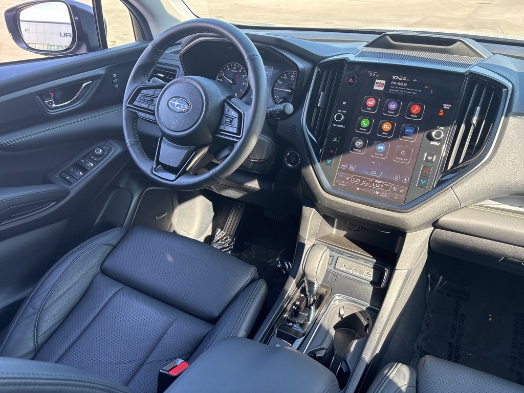 2025 Subaru Ascent Onyx Edition Touring photo 14