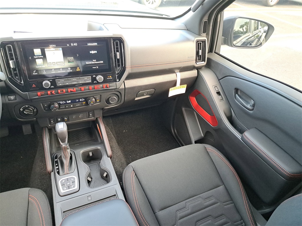 2026 Nissan Frontier Crew Cab PRO-4X photo 17