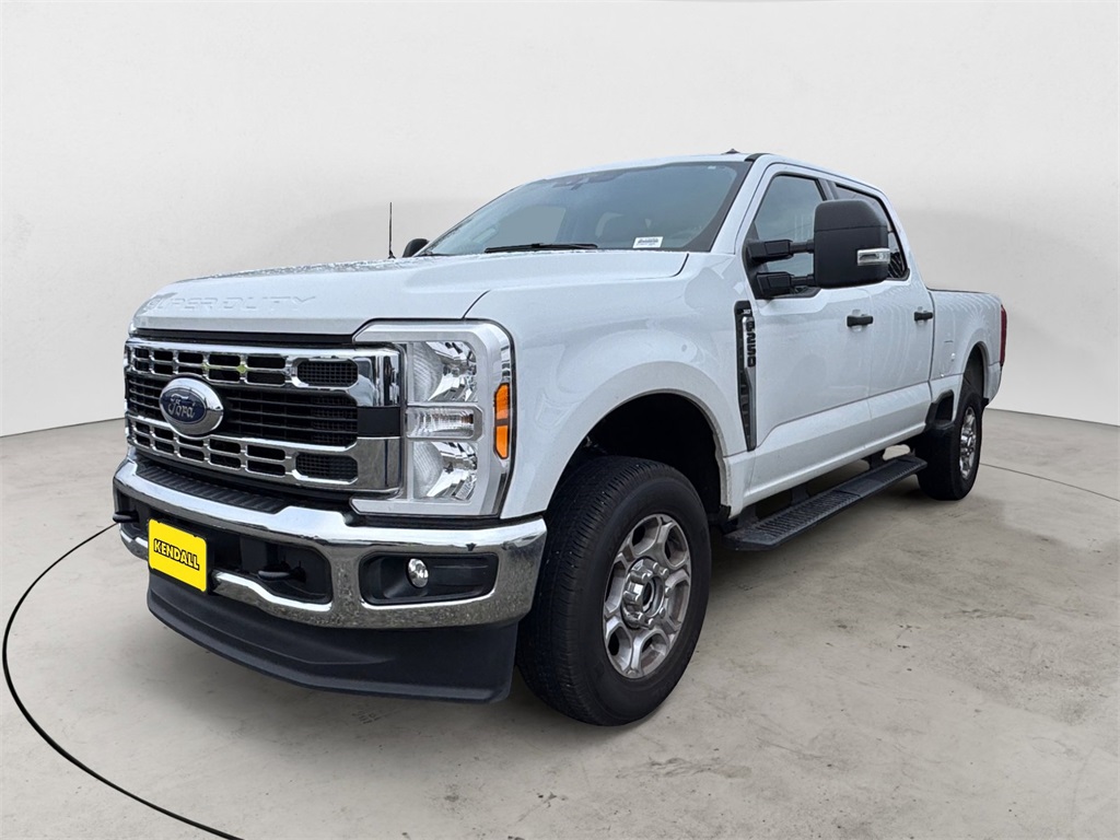 2025 Ford F-250 Super Duty XLT's photo