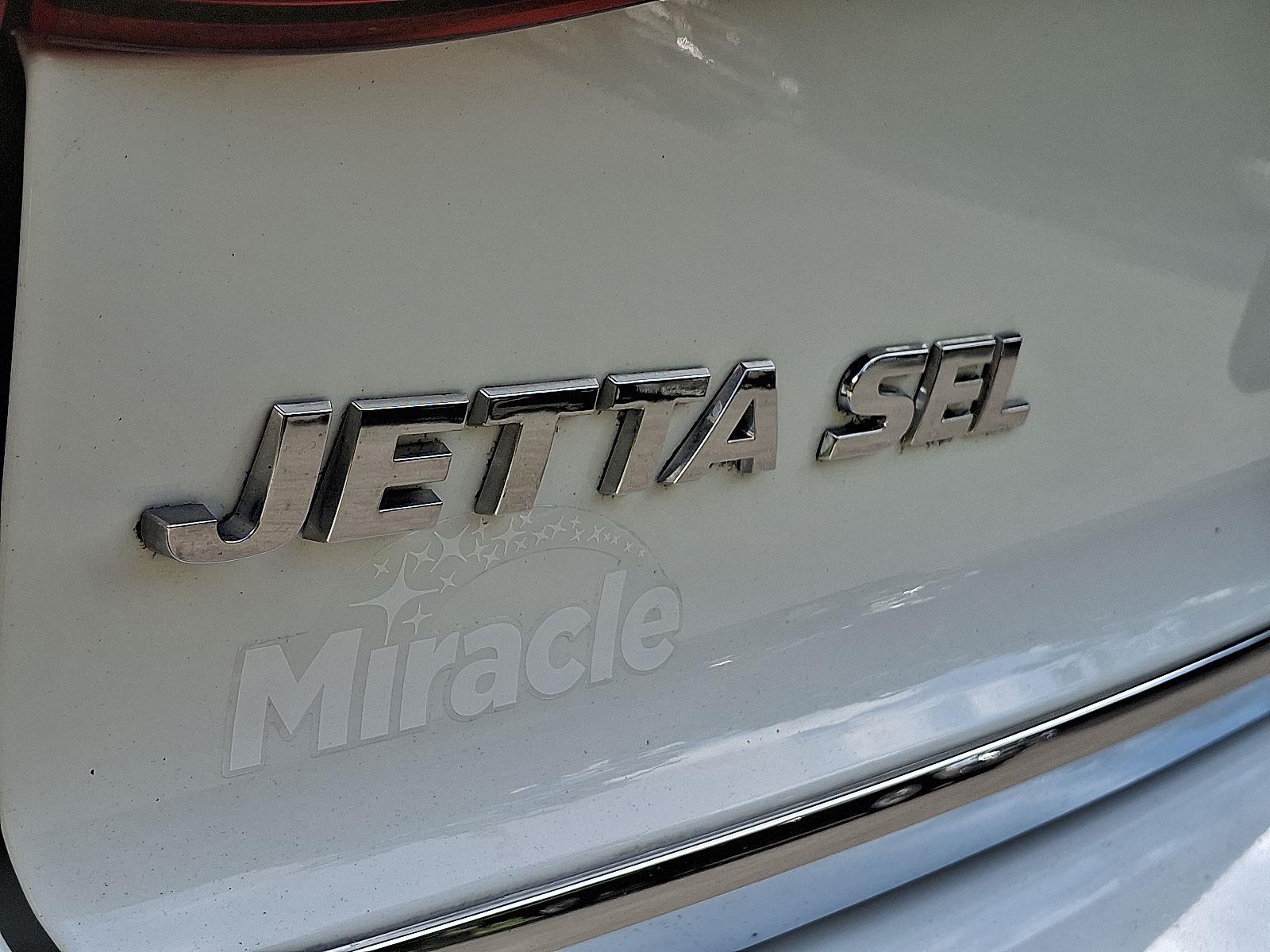 2017 Volkswagen Jetta 1.8T SEL photo 25