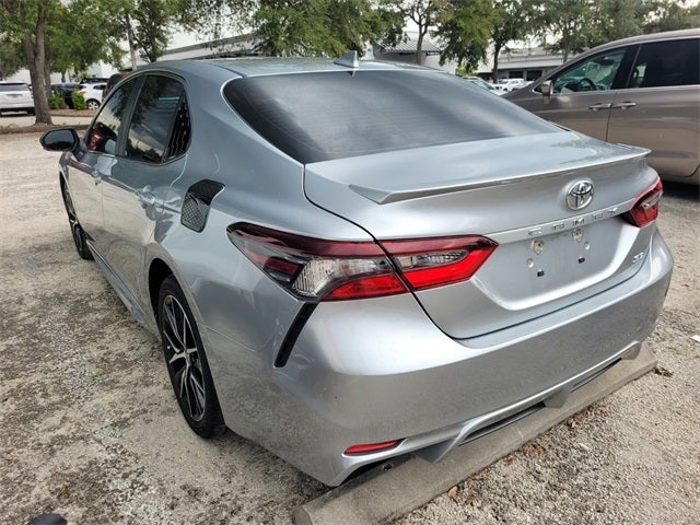 2023 Toyota Camry SE photo 4
