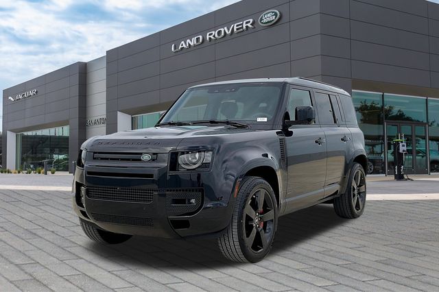 2025 Land Rover Defender X's photo