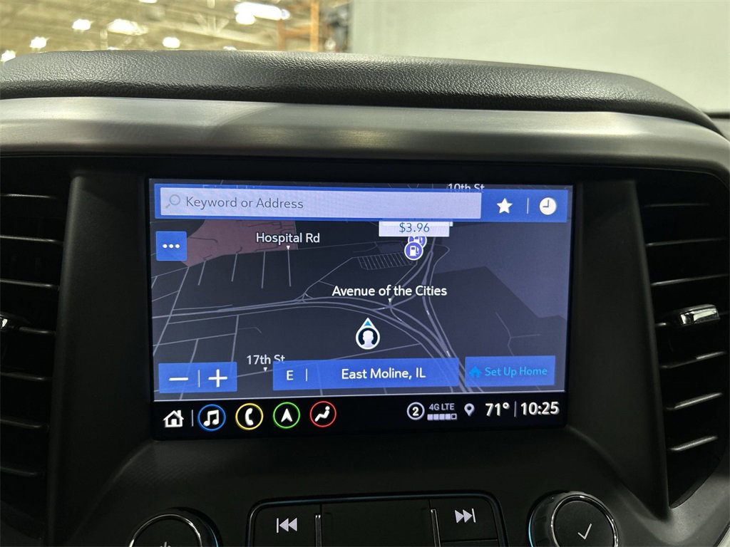 2023 Gmc Acadia SLE photo 19