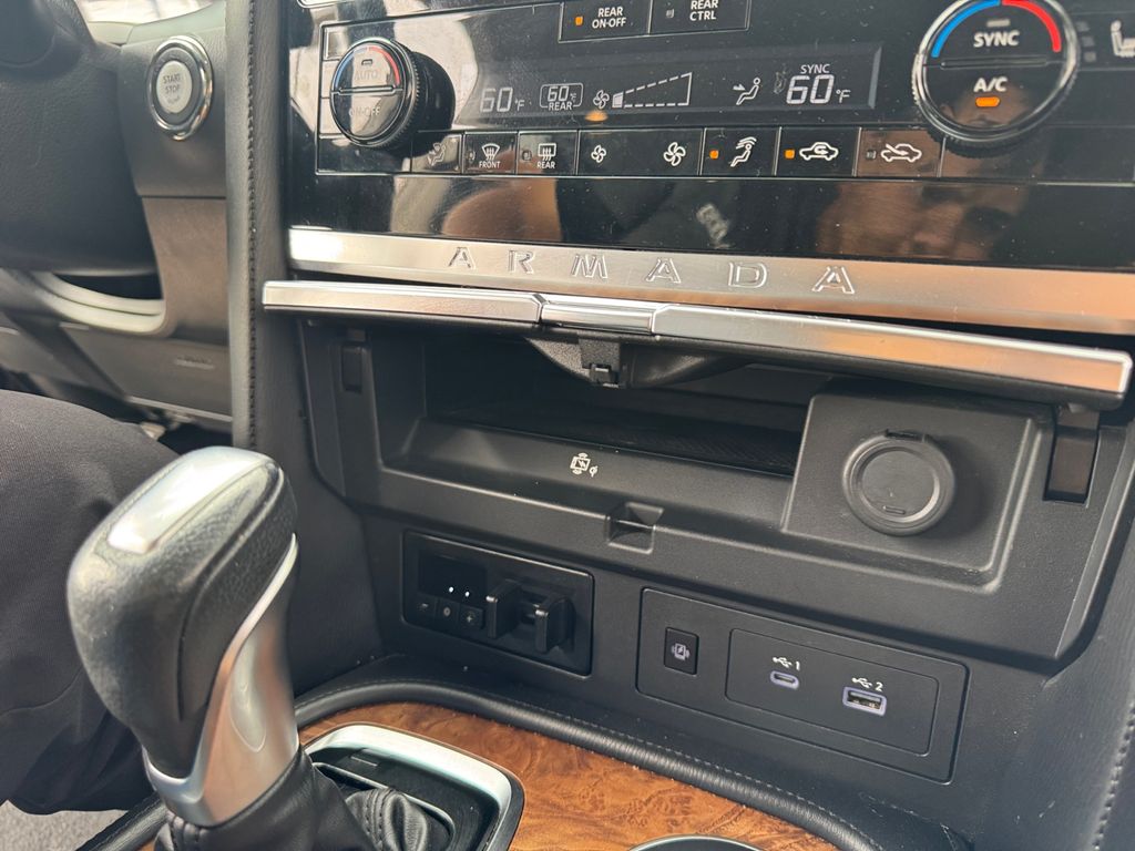 2023 Nissan Armada SL photo 25