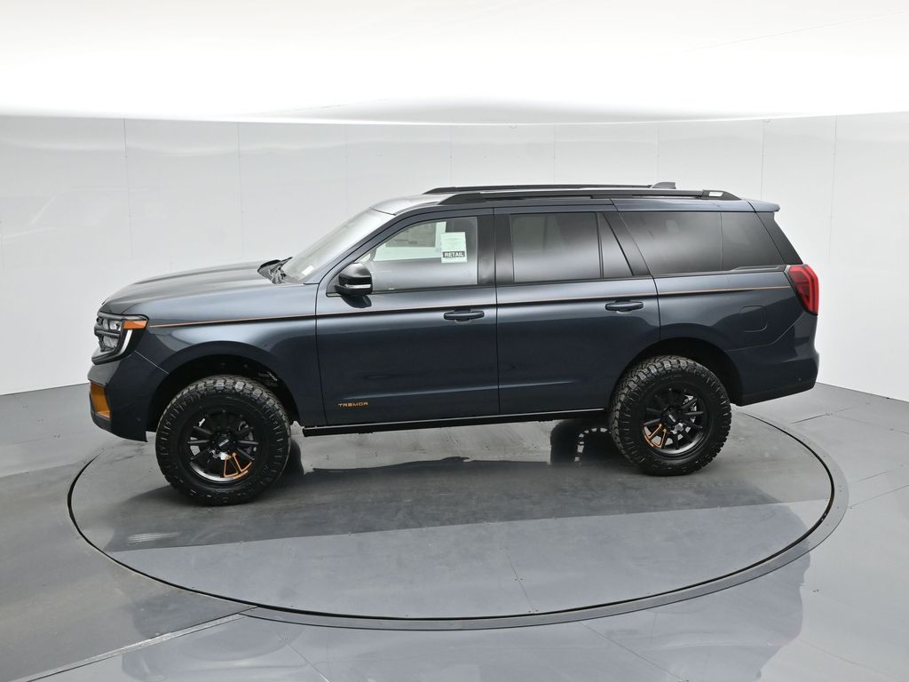 2025 Ford Expedition photo 45