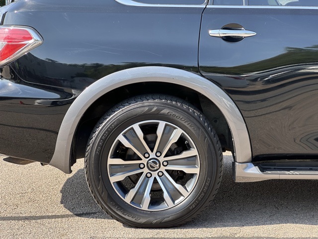 2020 Nissan Armada SL photo 25