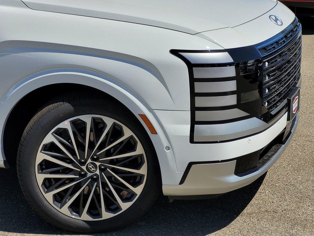 2026 Hyundai Palisade Calligraphy photo 3