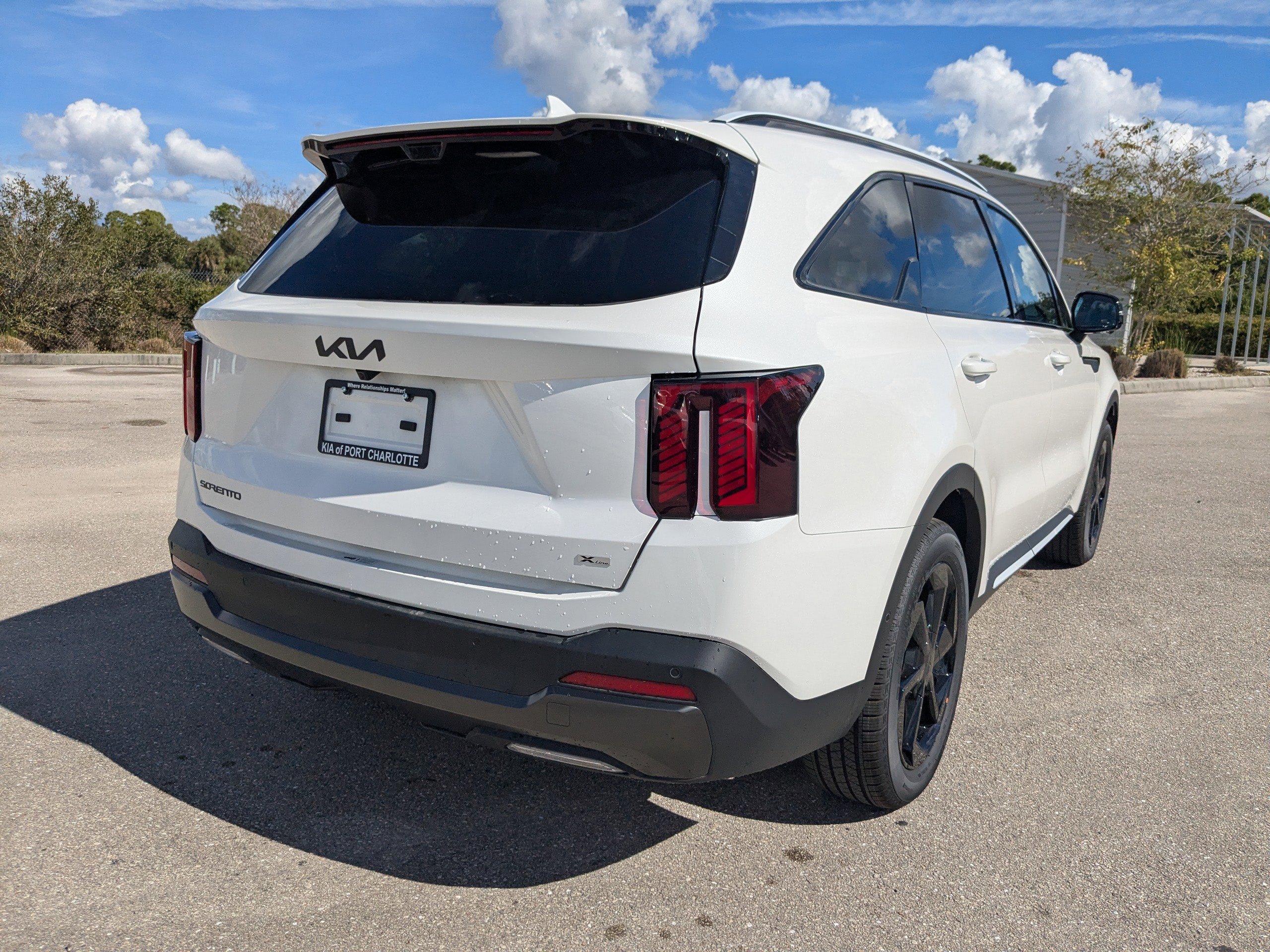 2026 Kia Sorento Hybrid X-Line SX Prestige photo 3