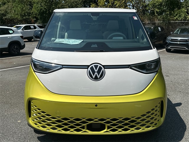 2025 Volkswagen ID. Buzz photo 2