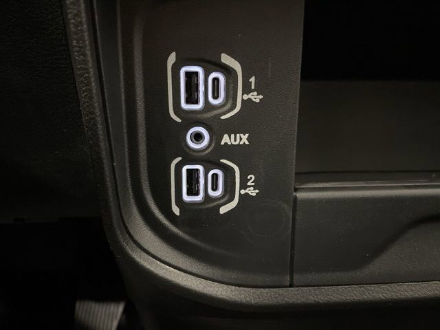 2024 Ram 2500 Tradesman photo 21